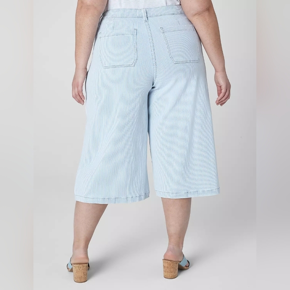 Lane Bryant Size 14 Wide Leg Crop Pinstripe Jean Culotte Capri High Rise 18" L - Picture 12 of 15